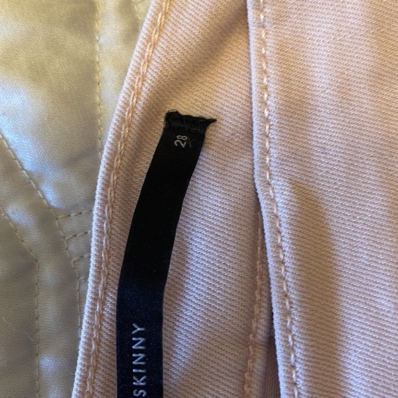 Light peach color jeans - Picture 3 of 3